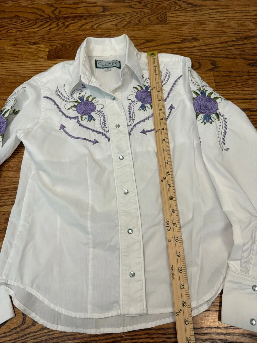 VTG Style Cowgirl Pearl Snap Western Shirt Purple Floral Embroidery Sz S